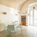 Le Contrade Via Roma * Monopoli