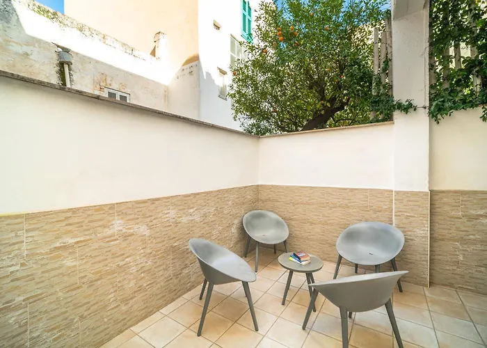 Le Contrade Via Roma Monopoli